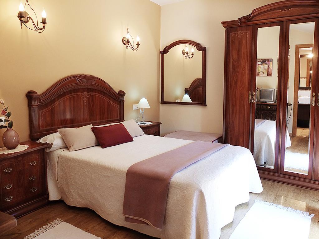 Casa Rural Marga Tardienta Quarto foto