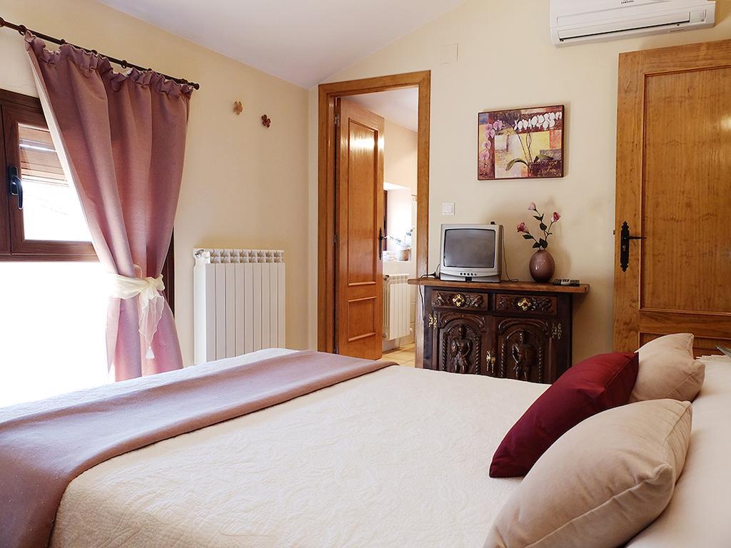 Casa Rural Marga Tardienta Quarto foto